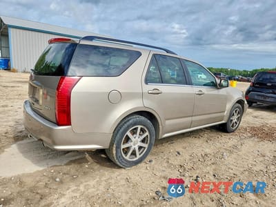 Trzecie zdjęcie samochodu z tyłu: 2004 CADILLAC SRX VIN:1GYEE63A540157179 - miniatura