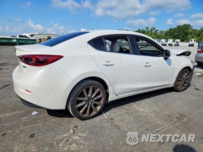 Trzecie zdjęcie samochodu z tyłu: 2018 MAZDA 3 GRAND TOURING VIN:3MZBN1W30JM219182 - miniatura