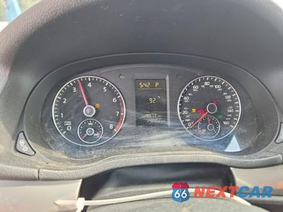 Zdjęcie 9 z 12 samochodu: 2015 VOLKSWAGEN PASSAT S VIN:1VWAS7A37FC113027 - miniatura