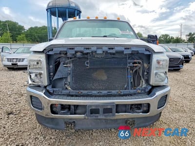 Piąte zdjęcie samochodu w środku: 2016 FORD F350 SUPER DUTY VIN:1FTRF3B60GEB67187 - miniatura