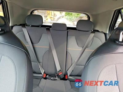Zdjęcie 10 z 13 samochodu: 2026 KIA NIRO LX VIN:KNDCP3LE1T5340332 - miniatura