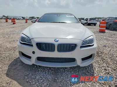 Piąte zdjęcie samochodu w środku: 2016 BMW M6 VIN:WBS6G9C57GD931995 - miniatura