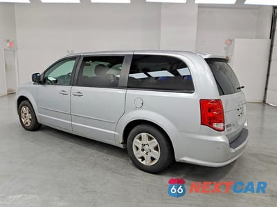 Drugie zdjęcie samochodu z przodu: 2011 DODGE GRAND CARAVAN EXPRESS VIN:2D4RN4DG5BR672459 - miniatura