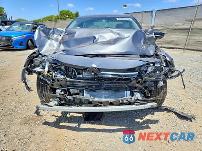 Piąte zdjęcie samochodu w środku: 2026 NISSAN SENTRA SL VIN:3N1AB9EW9TY225269 - miniatura