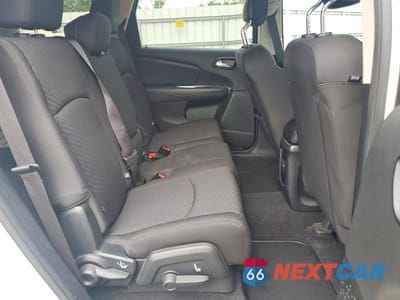 Zdjęcie 11 z 13 samochodu: 2017 DODGE JOURNEY SE VIN:3C4PDCAB3HT694685 - miniatura
