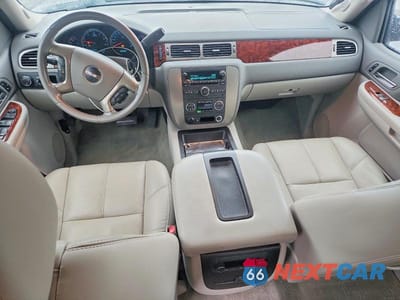 Zdjęcie 8 z 12 samochodu: 2009 GMC SIERRA C1500 SLT VIN:3GTEC33J39G238033 - miniatura