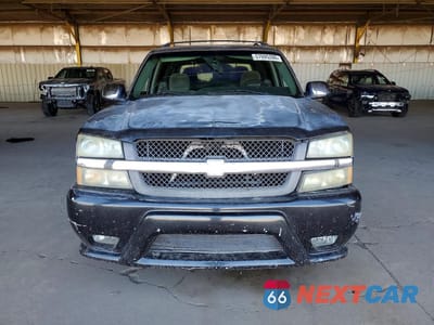 Piąte zdjęcie samochodu w środku: 2005 CHEVROLET AVALANCHE C1500 VIN:3GNEC12Z75G169022 - miniatura