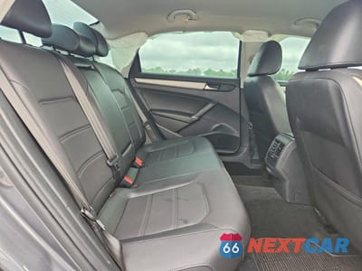 Zdjęcie 10 z 12 samochodu: 2020 VOLKSWAGEN PASSAT SE VIN:1VWSA7A36LC027551 - miniatura