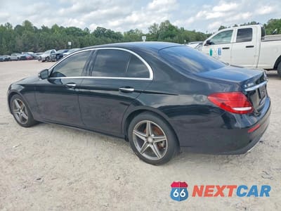 Drugie zdjęcie samochodu z przodu: 2017 MERCEDES-BENZ E 300 4MATIC VIN:WDDZF4KB8HA015031 - miniatura