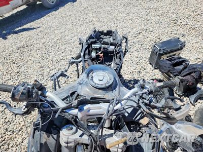 Piąte zdjęcie samochodu w środku: 2022 DUCATI MULTISTRADA V2 S VIN:ZDMAAEDT6NB003634 - miniatura