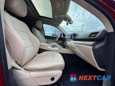 Piąte zdjęcie samochodu w środku: 2020 MERCEDES-BENZ GLS 450 4MATIC VIN:4JGFF5KE3LA119590 - miniatura