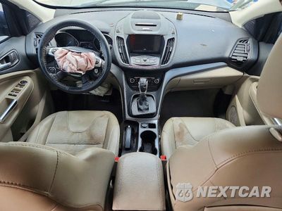Zdjęcie 8 z 13 samochodu: 2016 FORD ESCAPE SE VIN:1FMCU0G95GUA91125 - miniatura