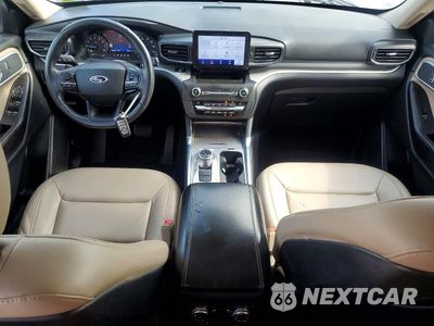 Zdjęcie 8 z 14 samochodu: 2020 FORD EXPLORER XLT VIN:1FMSK7DH5LGB20783 - miniatura