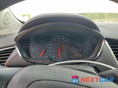 Zdjęcie 9 z 13 samochodu: 2018 CHEVROLET TRAX LS VIN:3GNCJNSB7JL223203 - miniatura