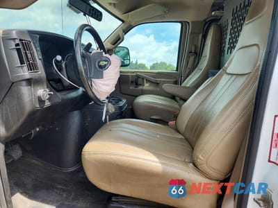 Zdjęcie 7 z 13 samochodu: 2021 CHEVROLET EXPRESS G3500 VIN:1GCZGGFP2M1312207 - miniatura