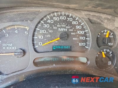 Zdjęcie 9 z 13 samochodu: 2004 CHEVROLET SILVERADO K2500 HEAVY DUTY VIN:1GCHK291X4E156902 - miniatura
