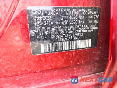Zdjęcie 12 z 12 samochodu: 2023 GENESIS G70 2.0T VIN:KMTG34TA9PU129652 - miniatura