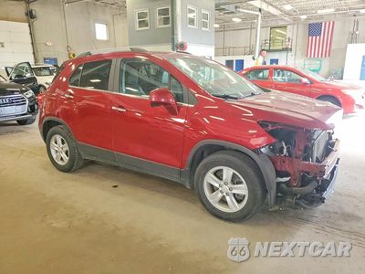 Czwarte zdjęcie samochodu z boku: 2020 CHEVROLET TRAX 1LT VIN:3GNCJLSB4LL189678 - miniatura