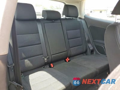 Zdjęcie 10 z 12 samochodu: 2012 VOLKSWAGEN GOLF VIN:WVWAB7AJ8CW175855 - miniatura