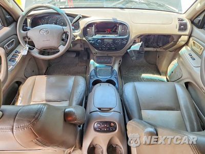 Zdjęcie 8 z 13 samochodu: 2006 TOYOTA SEQUOIA SR5 VIN:5TDBT44A36S277211 - miniatura
