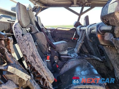 Zdjęcie 6 z 10 samochodu: 2025 CAN-AM MAVERICK X3 MAX X RS TURBO RR VIN:3JBVNAV45SE000579 - miniatura