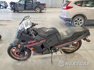 Trzecie zdjęcie samochodu z tyłu: 1990 KAWASAKI ZX600 C VIN:JKAZX4C19LA021761 - miniatura