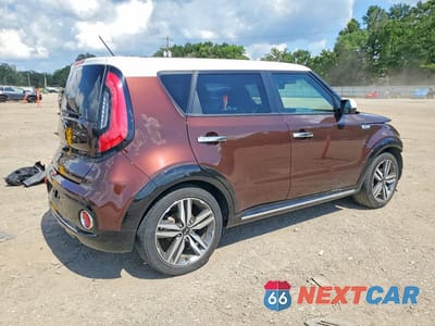 Trzecie zdjęcie samochodu z tyłu: 2017 KIA SOUL + VIN:KNDJP3A5XH7458028 - miniatura