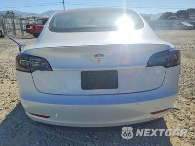 Zdjęcie 6 z 13 samochodu: 2020 TESLA MODEL 3 VIN:5YJ3E1EAXLF599095 - miniatura