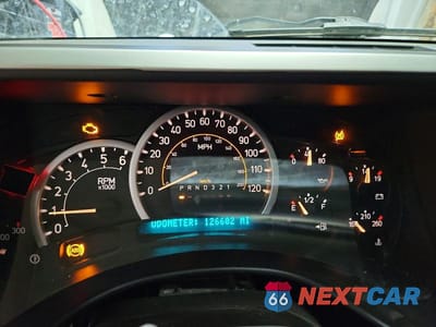 Zdjęcie 9 z 12 samochodu: 2006 HUMMER H2 SUT VIN:5GRGN22U36H114370 - miniatura