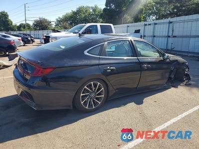 Trzecie zdjęcie samochodu z tyłu: 2021 HYUNDAI SONATA LIMITED VIN:5NPEH4J25MH102506 - miniatura