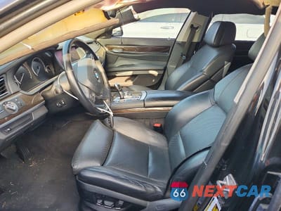 Zdjęcie 7 z 13 samochodu: 2012 BMW 750 XI VIN:WBAKC6C51CC396059 - miniatura