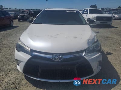 Piąte zdjęcie samochodu w środku: 2017 TOYOTA CAMRY HYBRID XLE VIN:4T1BD1FK5HU221640 - miniatura