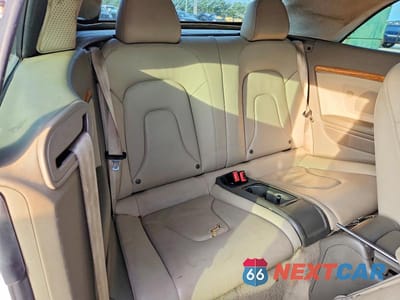 Zdjęcie 10 z 13 samochodu: 2010 AUDI A5 PREMIUM PLUS VIN:WAUJFAFH8AN026224 - miniatura