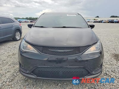 Piąte zdjęcie samochodu w środku: 2019 CHRYSLER PACIFICA TOURING PLUS VIN:2C4RC1FG8KR705422 - miniatura