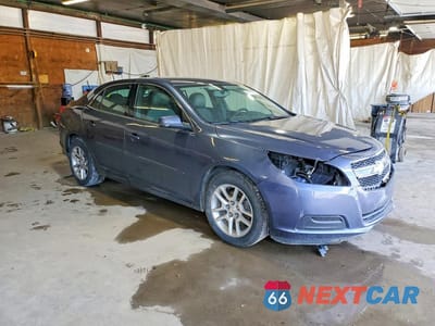 Czwarte zdjęcie samochodu z boku: 2013 CHEVROLET MALIBU 1LT VIN:1G11C5SA9DF348051 - miniatura
