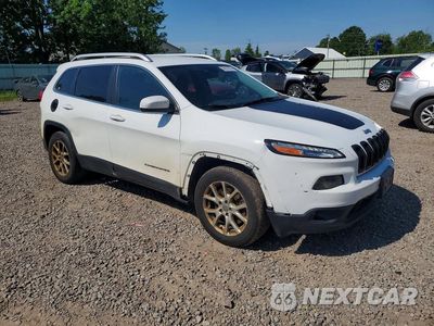 Czwarte zdjęcie samochodu z boku: 2017 JEEP CHEROKEE LATITUDE VIN:1C4PJLCB1HW559849 - miniatura