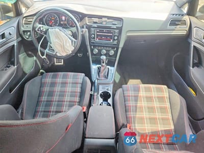Zdjęcie 8 z 12 samochodu: 2019 VOLKSWAGEN GTI S VIN:3VW5T7AU6KM011413 - miniatura