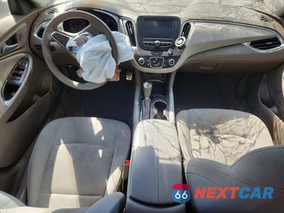 Zdjęcie 8 z 12 samochodu: 2016 CHEVROLET MALIBU LT VIN:1G1ZE5ST3GF205826 - miniatura