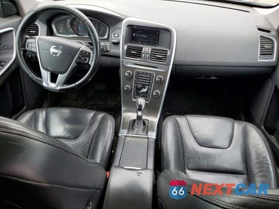 Zdjęcie 8 z 13 samochodu: 2014 VOLVO XC60 3.2 VIN:YV4952DZ3E2547219 - miniatura