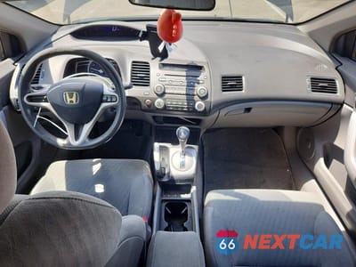 Zdjęcie 8 z 12 samochodu: 2010 HONDA CIVIC LX VIN:2HGFG1B62AH520602 - miniatura