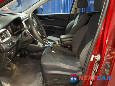 Zdjęcie 7 z 13 samochodu: 2019 KIA SORENTO LX V6 VIN:5XYPGDA57KG576824 - miniatura