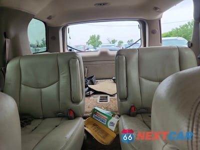 Zdjęcie 10 z 13 samochodu: 2003 CHEVROLET TAHOE K1500 VIN:1GNEK13ZX3J256992 - miniatura