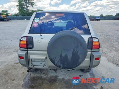 Zdjęcie 6 z 13 samochodu: 2000 TOYOTA RAV4 BASE VIN:JT3HP10V2Y0243163 - miniatura