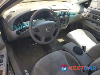 Zdjęcie 8 z 12 samochodu: 2002 MERCURY SABLE GS VIN:1MEFM50U02G640314 - miniatura