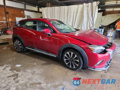 Czwarte zdjęcie samochodu z boku: 2019 MAZDA CX-3 GRAND TOURING VIN:JM1DKFD74K0402628 - miniatura