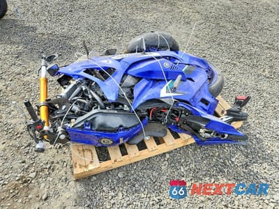 2025 YAMAHA YZFR7 JYARM38E5SA019214 - główne zdjęcie licytacji z USA - miniatura