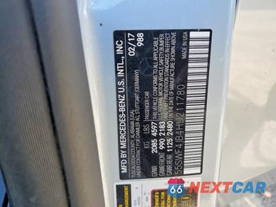 Zdjęcie 12 z 12 samochodu: 2017 MERCEDES-BENZ C 300 VIN:55SWF4JB4HU211780 - miniatura