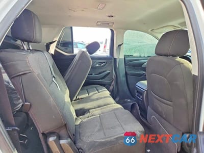 Zdjęcie 11 z 14 samochodu: 2021 CHEVROLET TRAVERSE LS VIN:1GNERFKW5MJ232357 - miniatura