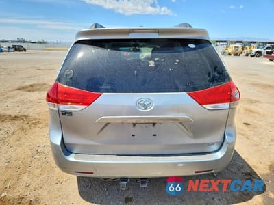 Zdjęcie 6 z 13 samochodu: 2013 TOYOTA SIENNA LE VIN:5TDKK3DC5DS378939 - miniatura