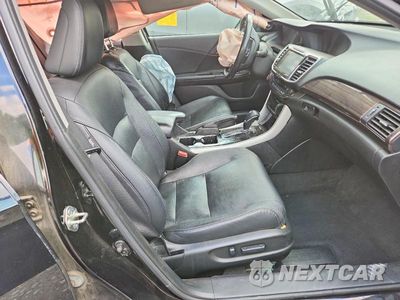 Zdjęcie 7 z 12 samochodu: 2016 HONDA ACCORD EXL VIN:1HGCR2F93GA001069 - miniatura